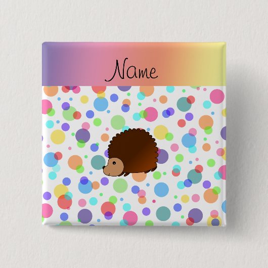 パーソナライズな一流のハリネズミの虹の水玉模様 缶バッジ (正面)