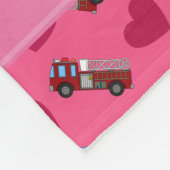 パーソナライズな一流のピンクの普通消防車のハート フリースブランケット (角)