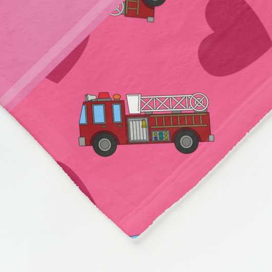 パーソナライズな一流のピンクの普通消防車のハート フリースブランケット (角)
