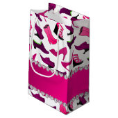 パーソナライズな一流のピンクの白人女性の靴パターン スモールペーパーバッグ (裏面アングル)