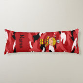 パーソナライズな一流の消防士の赤の迷彩柄 ボディピロー (正面)