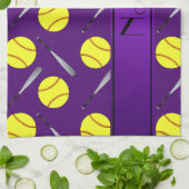 パーソナライズな一流の紫色のソフトボールパターン キッチンタオル (折り畳み)