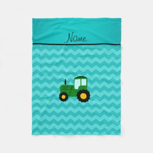 パーソナライズな一流の緑のトラクターのターコイズのシェブロン フリースブランケット (正面)
