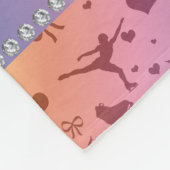 パーソナライズな一流の虹のフィギュアスケート フリースブランケット (角)