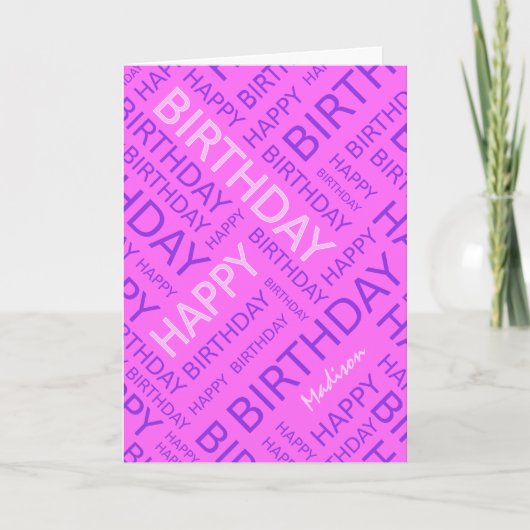 パーソナライズな一流の誕生日のピンクのタイポグラフィ カード (正面)