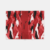 パーソナライズな一流の赤いカムフラージュの赤のストライブ柄 フリースブランケット (正面(横))