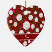 パーソナライズな一流の赤いゴルフ・ボールのティーのハート セラミックオーナメント (右)