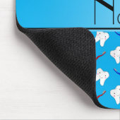 パーソナライズな一流の青のブラシおよび歯パターン マウスパッド (コーナー)