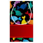 パーソナライズな一流の黒い虹のnarwhals スモールペーパーバッグ (裏面)