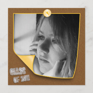 パーソナライズな付箋の卒業の招待状 招待状