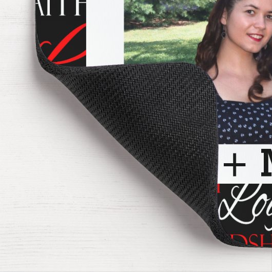 パーソナライズな写真のバレンタインデーの単語のコラージュ マウスパッド (コーナー)