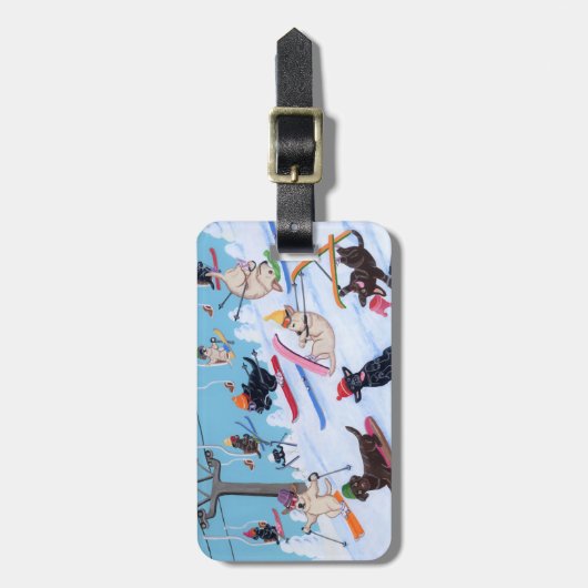 パーソナライズな冬のおもしろいのスキーにラブラドールの絵を描くこと ラゲッジタグ (正面縦)