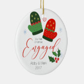 パーソナライズな初めてのクリスマスの婚約したなオーナメント セラミックオーナメント (右)