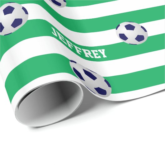 パーソナライズな包装紙、サッカー、緑または白 ラッピングペーパー (ロールコーナー)