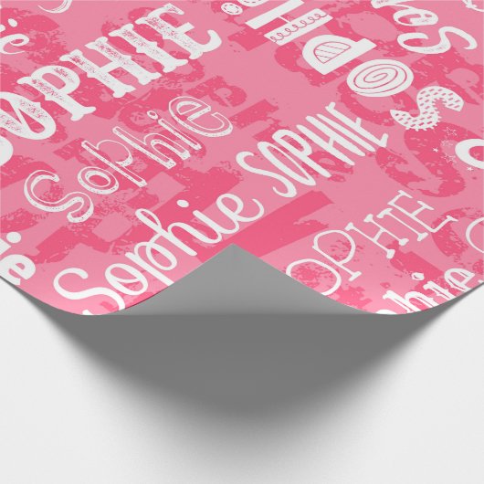 パーソナライズな名前をカスタムするのSophieのピンクの女の子 ラッピングペーパー (角)
