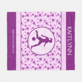 パーソナライズな女の子のサッカーのデキセドリン錠の花柄 フリースブランケット (正面(横))