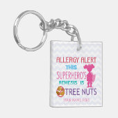 パーソナライズな女の子のスーパーヒーローの木のナットのアレルギーの子供 キーホルダー (正面左)