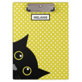 パーソナライズな好奇心が強い黒猫の黄色の水玉模様 クリップボード (正面)
