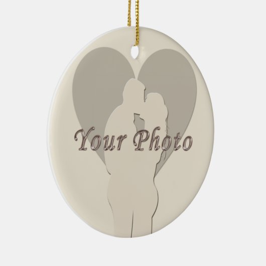 パーソナライズな婚約は写真の名前の日付を飾ります セラミックオーナメント (右)