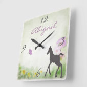 パーソナライズな子馬および蝶馬の柱時計 スクエア壁時計 (傾斜)