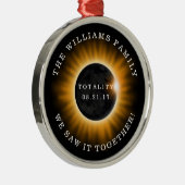 パーソナライズな家族の全体の日食 メタルオーナメント (右)