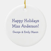 パーソナライズな就学前の先生の虹のオーナメント セラミックオーナメント (裏面)