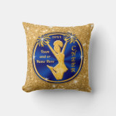 パーソナライズな年長のチアリーダーのギフト、あなたの色 クッション (正面)