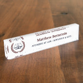 パーソナライズな弁護士のギフト デスクネームプレート (側面)