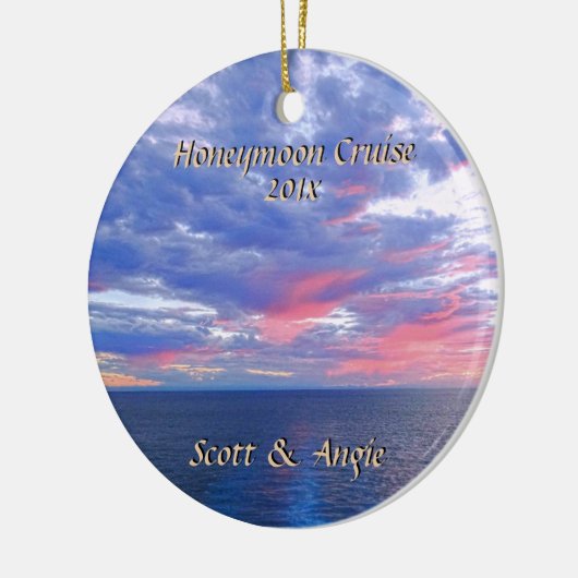 パーソナライズな新婚旅行の巡航の新婚者の写真 セラミックオーナメント (左)