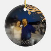 パーソナライズな新婚旅行の巡航の新婚者の写真 セラミックオーナメント (裏面)