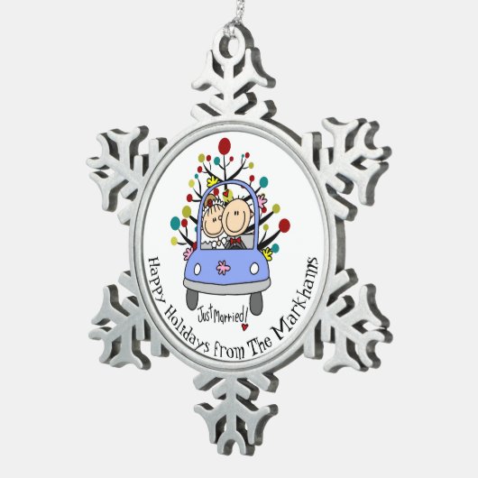 パーソナライズな新郎新婦の雪片のオーナメント スノーフレークピューターオーナメント (右)