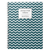 パーソナライズな暗いティール（緑がかった色）のジグザグパターン ノートブック (正面)