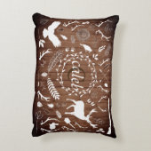 パーソナライズな森林男の赤ちゃんの子供部屋の装飾の納屋 アクセントクッション (裏面(縦))