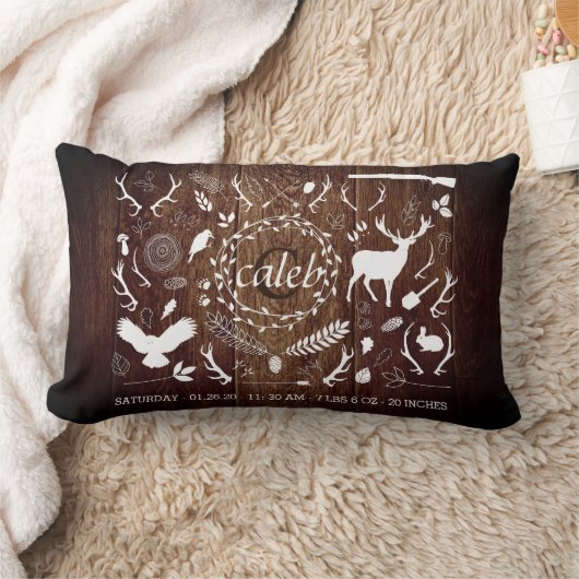 パーソナライズな森林男の赤ちゃんの子供部屋の装飾の納屋 ランバークッション (ブランケット)