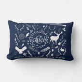 パーソナライズな森林男の赤ちゃんの子供部屋の誕生Stats ランバークッション (正面)