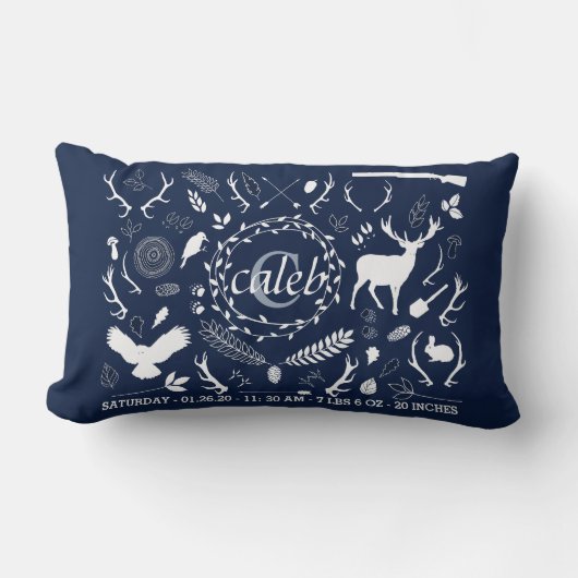 パーソナライズな森林男の赤ちゃんの子供部屋の誕生Stats ランバークッション (正面)