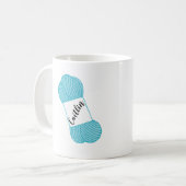 パーソナライズな水の青いかせのヤーンのマグ コーヒーマグカップ (正面左)