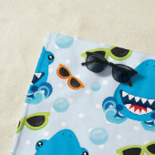 パーソナライズな海の鮫の深い ビーチタオル (インサイチュ)