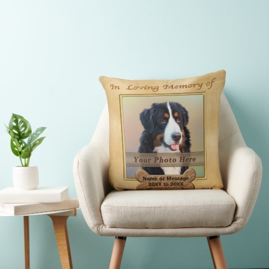 パーソナライズな犬の記念のアイディア、2つの写真、文字 クッション (椅子)