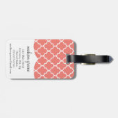 パーソナライズな珊瑚のモロッコのタイルの格子 ラゲッジタグ (裏面横)