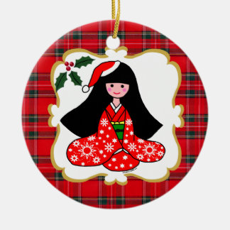 パーソナライズな着物の女の子のクリスマスの漫画 セラミックオーナメント