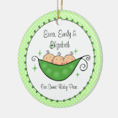 パーソナライズな私のポッドの三重項のエンドウ豆 セラミックオーナメント (左)