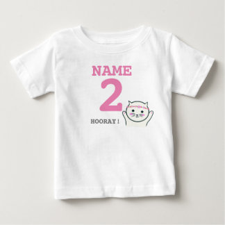 パーソナライズな第2誕生日の白猫 ベビーTシャツ
