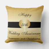 パーソナライズな第50結婚記念日の金ゴールドのハート クッション (正面)