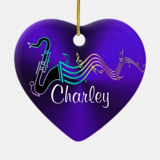パーソナライズな紫色のサクソフォーン音楽休日のハート セラミックオーナメント (裏面)
