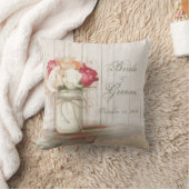 パーソナライズな結婚式のメーソンジャーのバラの装飾用クッション クッション (ブランケット)