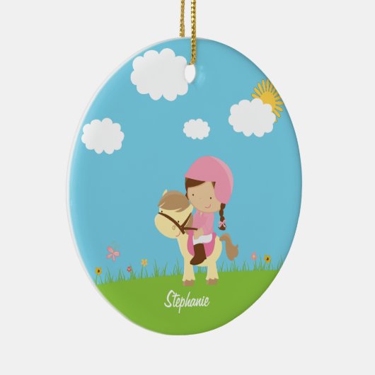 パーソナライズな茶色の毛の馬のライダーの女の子のオーナメント セラミックオーナメント (右)