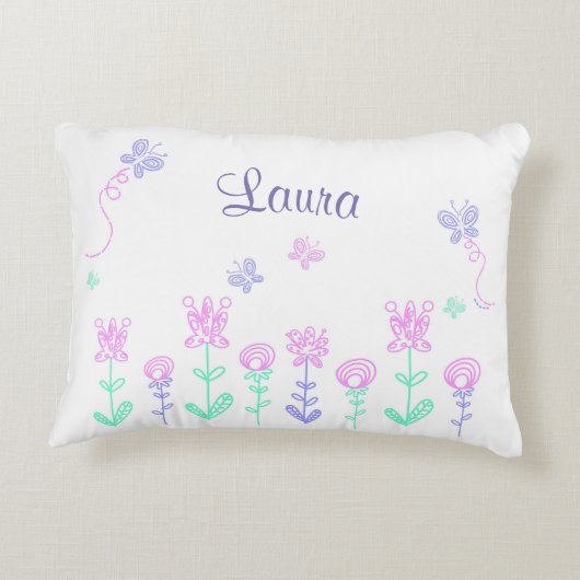 パーソナライズな蝶および花のピンク及び紫色 アクセントクッション (裏面)