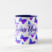 パーソナライズな蝶ツートーンマグ ツートーンマグカップ (中央)