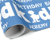 パーソナライズな誕生日の子供の男の子のスーパーヒーローのシルエット ラッピングペーパー (ロールコーナー)